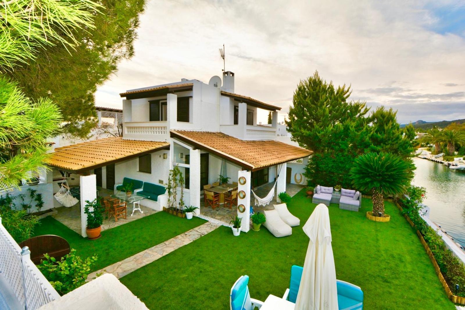 Villasonboard Dock Villa 3 Bed, 3 Bath, Canal, Greek Venice Porto Hydra Plepi Exterior photo